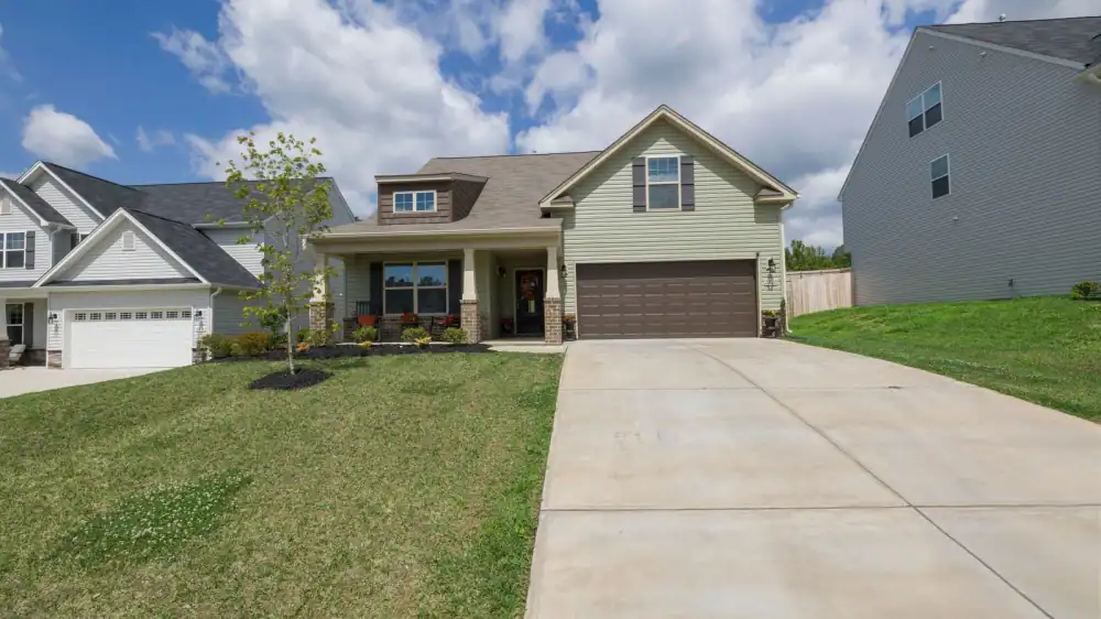 Comfortable home interior in the Fredericksburg area
